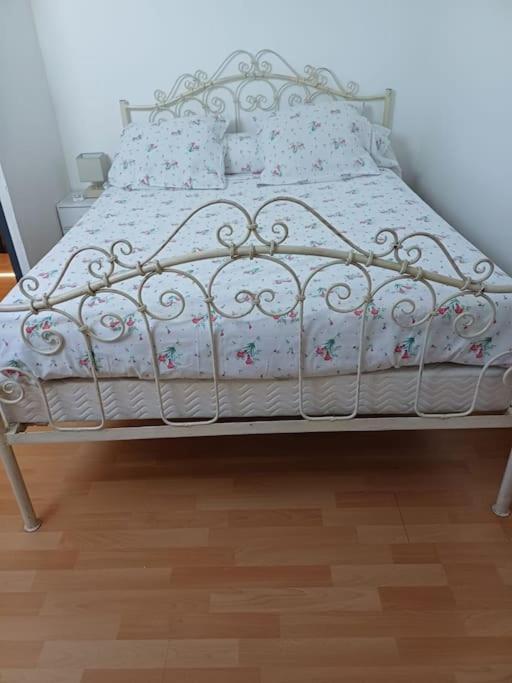 Apartament Le 7 Servian Zewnętrze zdjęcie
