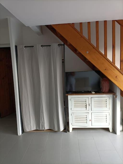 Apartament Le 7 Servian Zewnętrze zdjęcie